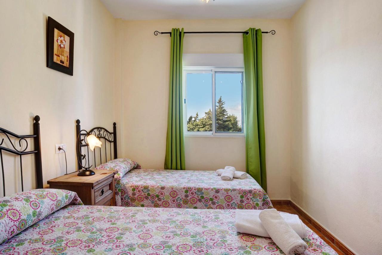 Apartamento El Ancla 2 - solo familias Conil De La Frontera Exterior foto