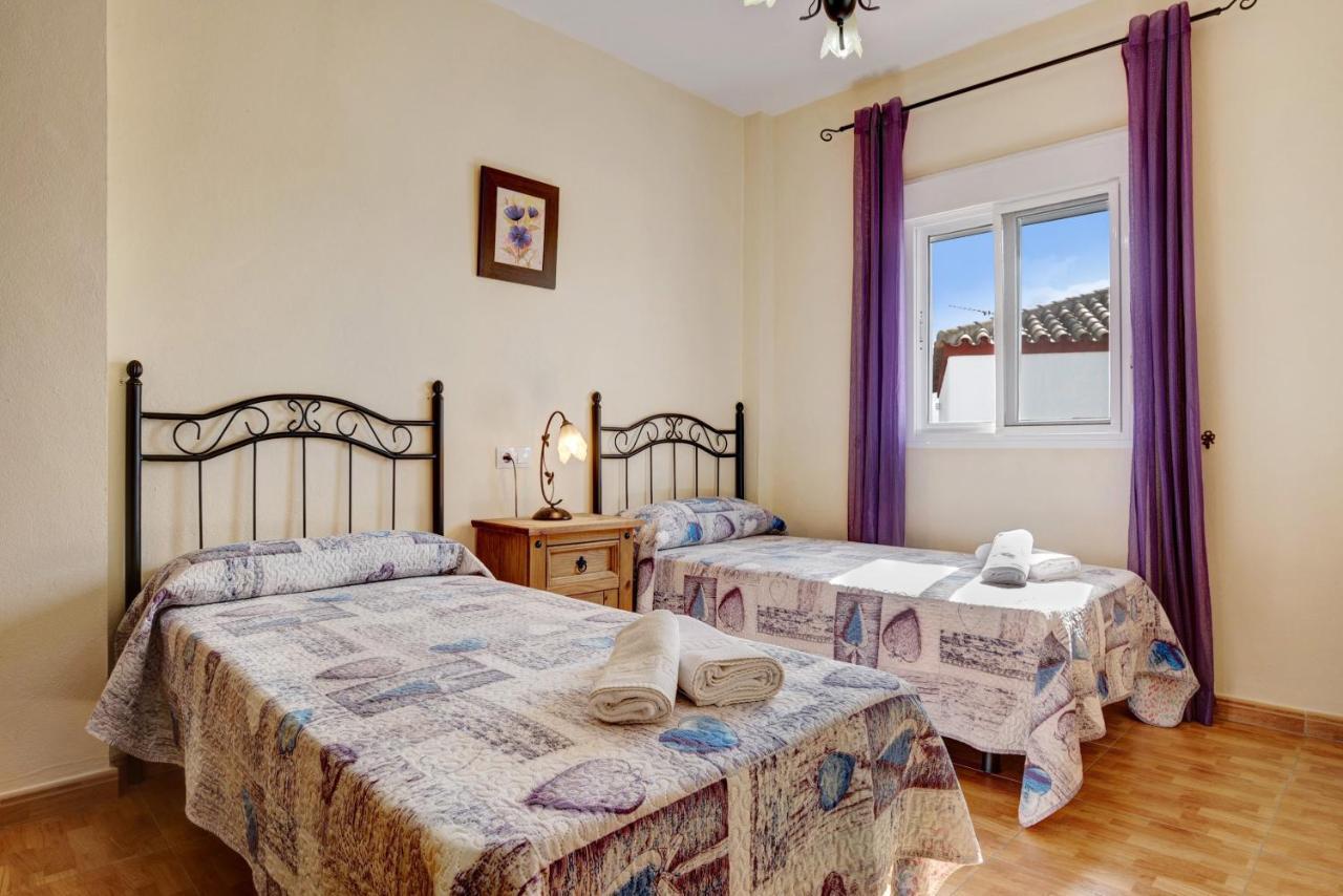 Apartamento El Ancla 2 - solo familias Conil De La Frontera Exterior foto